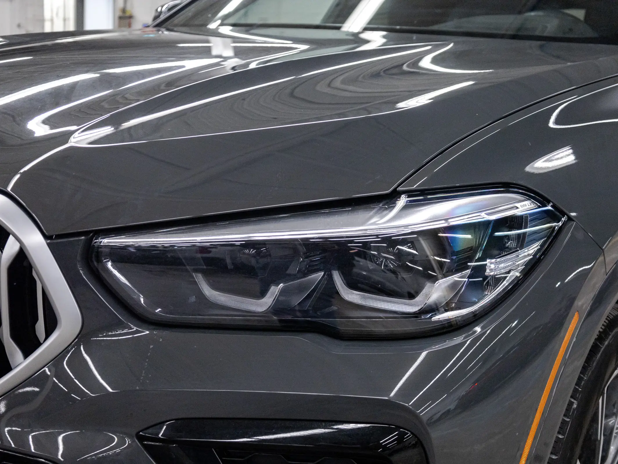 2023 BMW X6