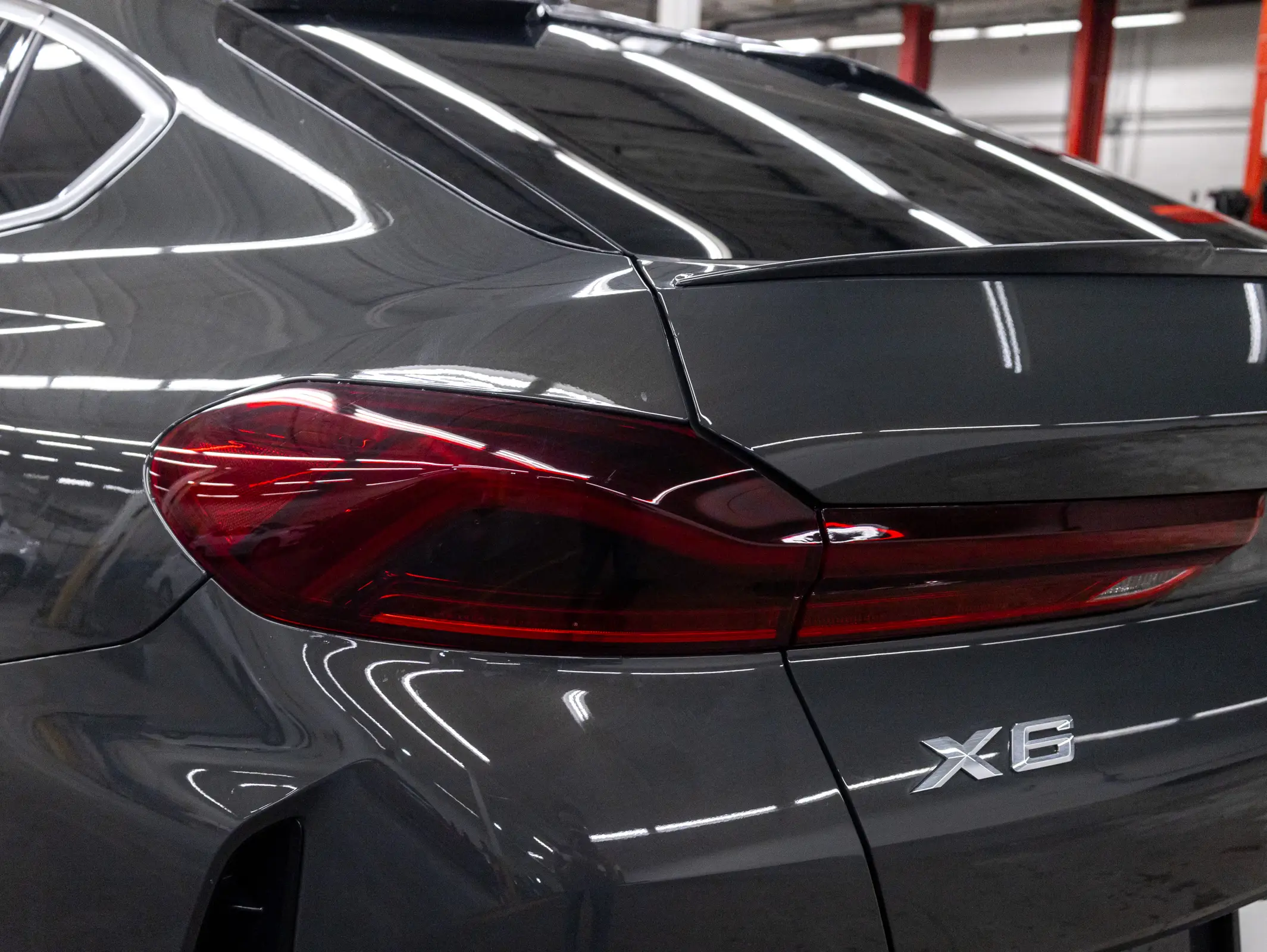2023 BMW X6